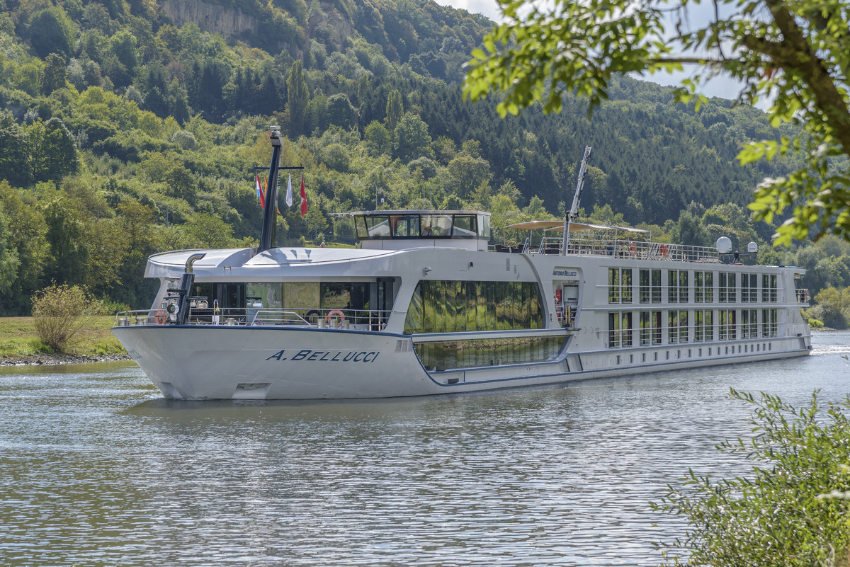 MS Antonio Bellucci***** - © 