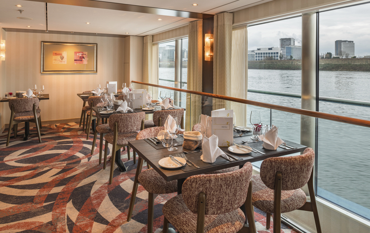 Restaurant Matterhorn mit Panoramafenstern