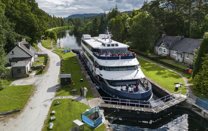 MV Lord of the Highlands****+ - © Holger Leue / www.leue-photo.com