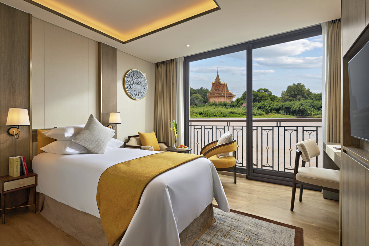 1-Bett Suite Hauptdeck (ca. 23 m2), franz. Balkon