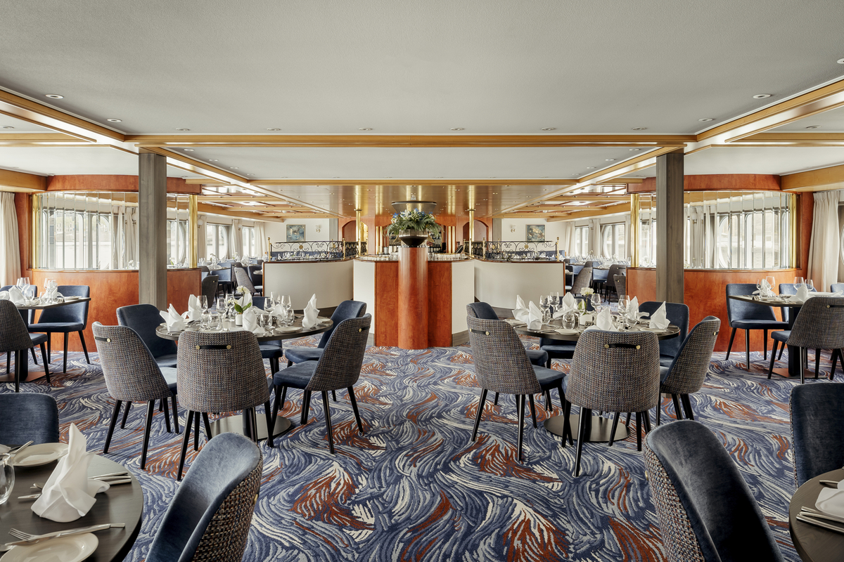 Restaurant - © Yohann Fontaine