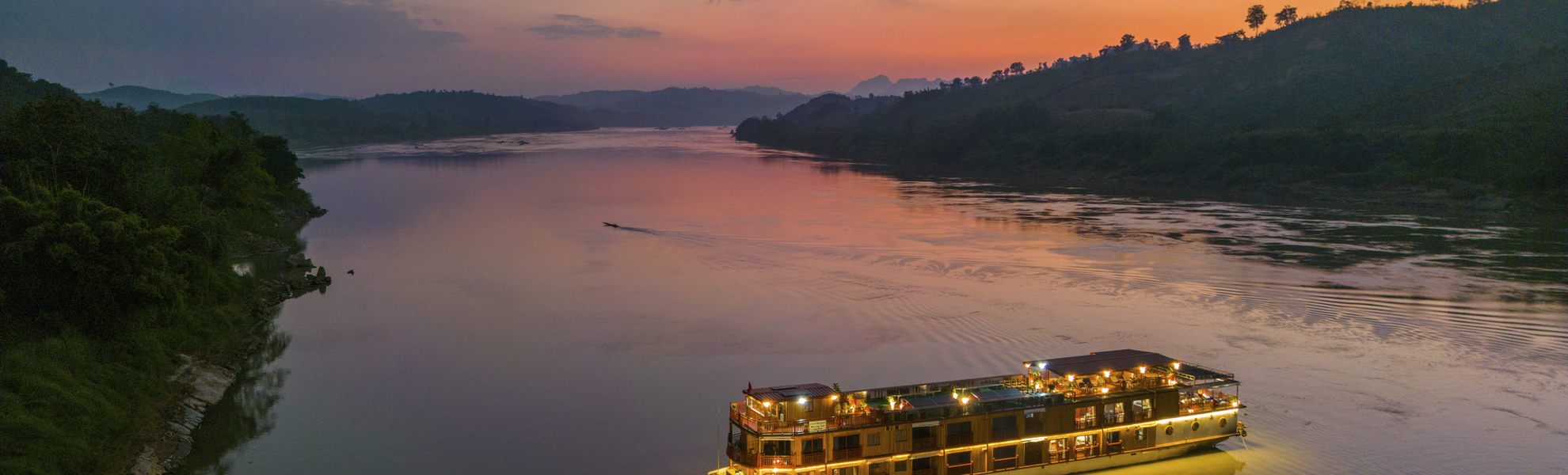 Abendliches BBQ Dinner  - © Holger Leue / www.leue-photo.com