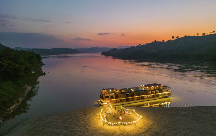 Abendliches BBQ Dinner  - © Holger Leue / www.leue-photo.com