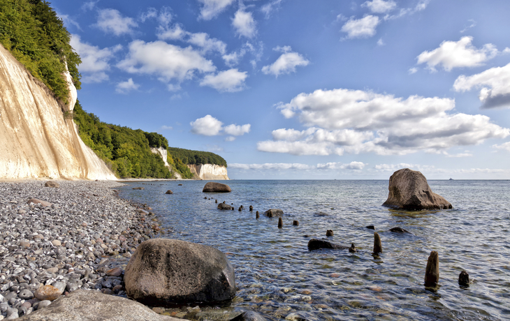 Brücke zur Insel Skye, Kyle of Lochalsh - © shutterstock_1455221