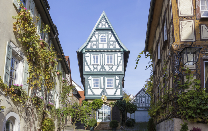 Weisser Tempel Wat Rong Khun, Chiang Rai - © kobozaa - stock.adobe.com