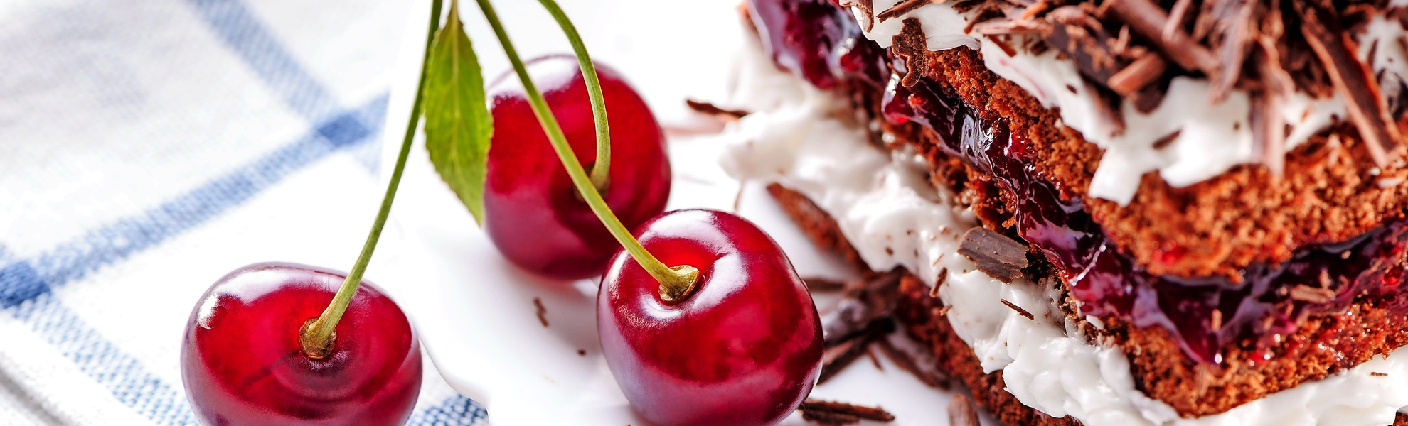 Schwarzwälder Kirschtorte - © niknikp - Fotolia