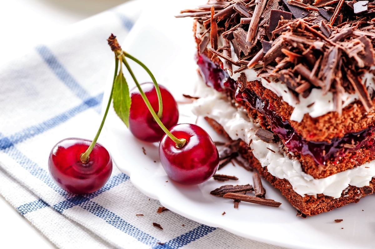 Schwarzwälder Kirschtorte - © niknikp - Fotolia