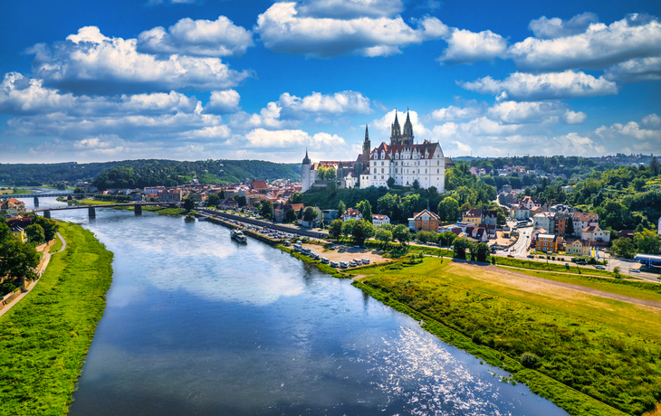 Blick über die Stadt Meißen an der Elbe in Sachsen - © Votimedia - stock.adobe.com