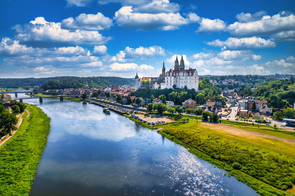 Blick über die Stadt Meißen an der Elbe in Sachsen - © Votimedia - stock.adobe.com