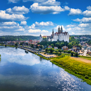 Blick über die Stadt Meißen an der Elbe in Sachsen