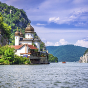 Eisernes Tor – Taldurchbruch beim Kloster Mraconia