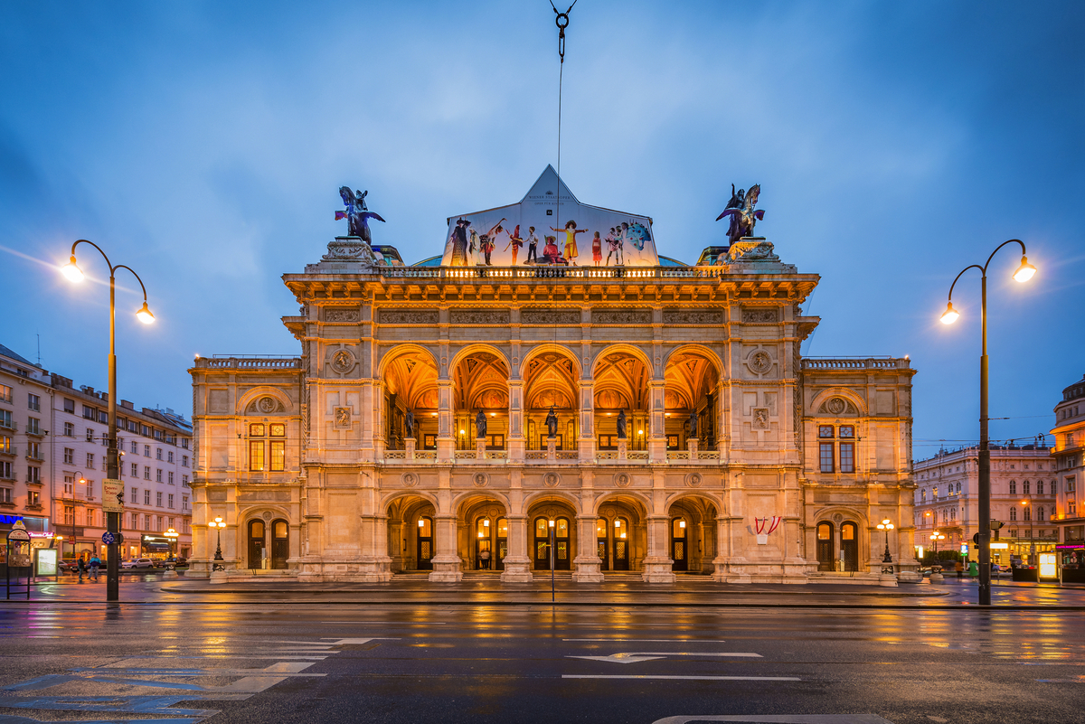 Wiener Staatsoper in Österreich - © Anibal Trejo - stock.adobe.com