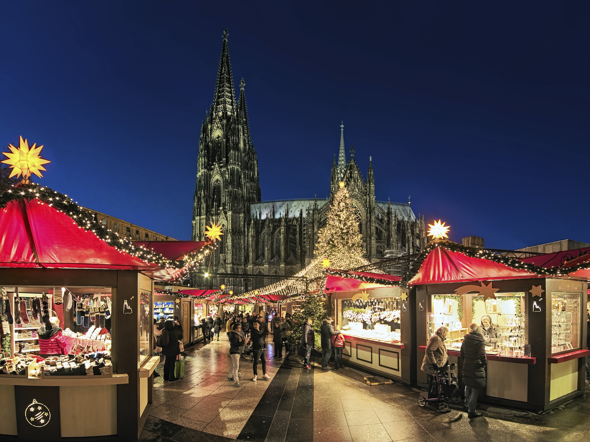 Weihnachtsmarkt, Köln - © Mikhail Markovskiy - stock.adobe.com
