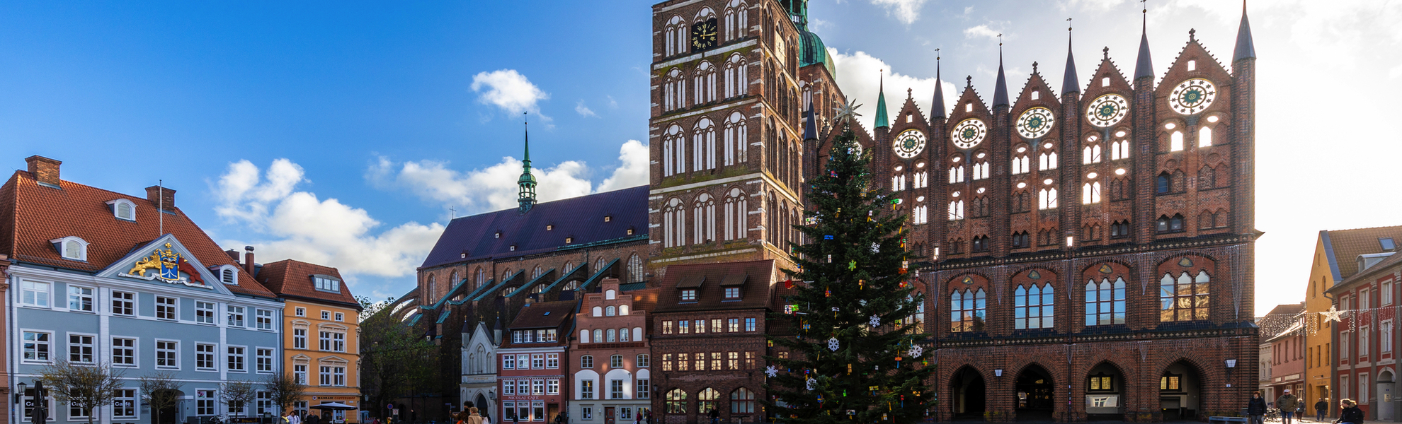 Alter Markt von Stralsund vor Weihnachten - © Karl - stock.adobe.com