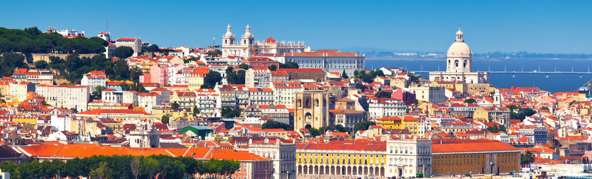 Panorama von Lissabon, Portugal - ©INTERPIXELS - stock.adobe.com
