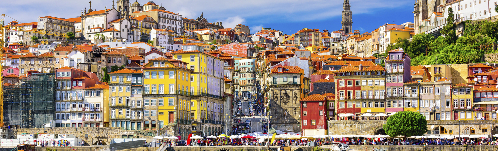Altstadt am Douro, Porto - © shutterstock_294328388