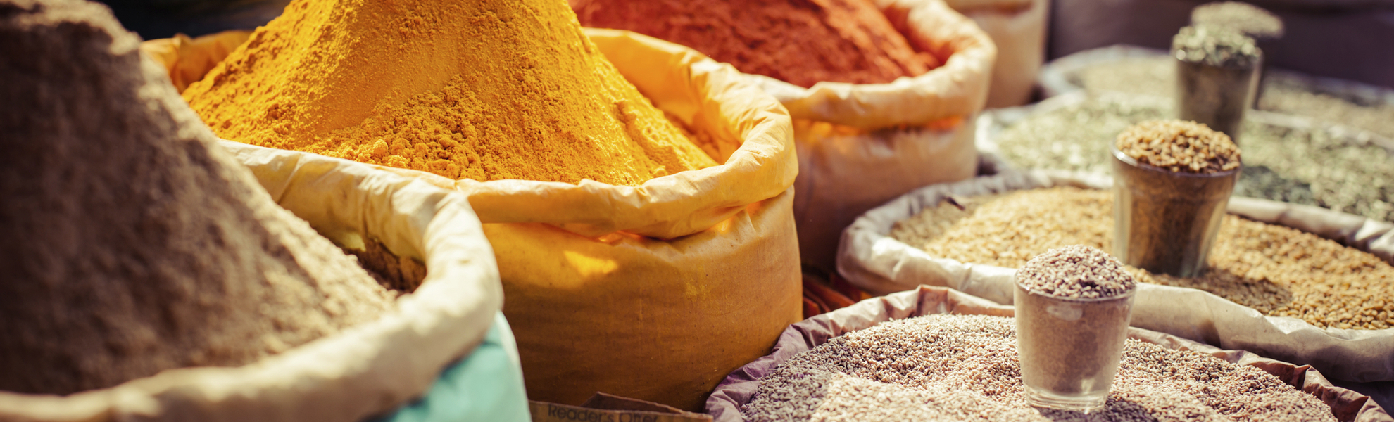 Indische Gewürze - © Mariusz Prusaczyk - Fotolia