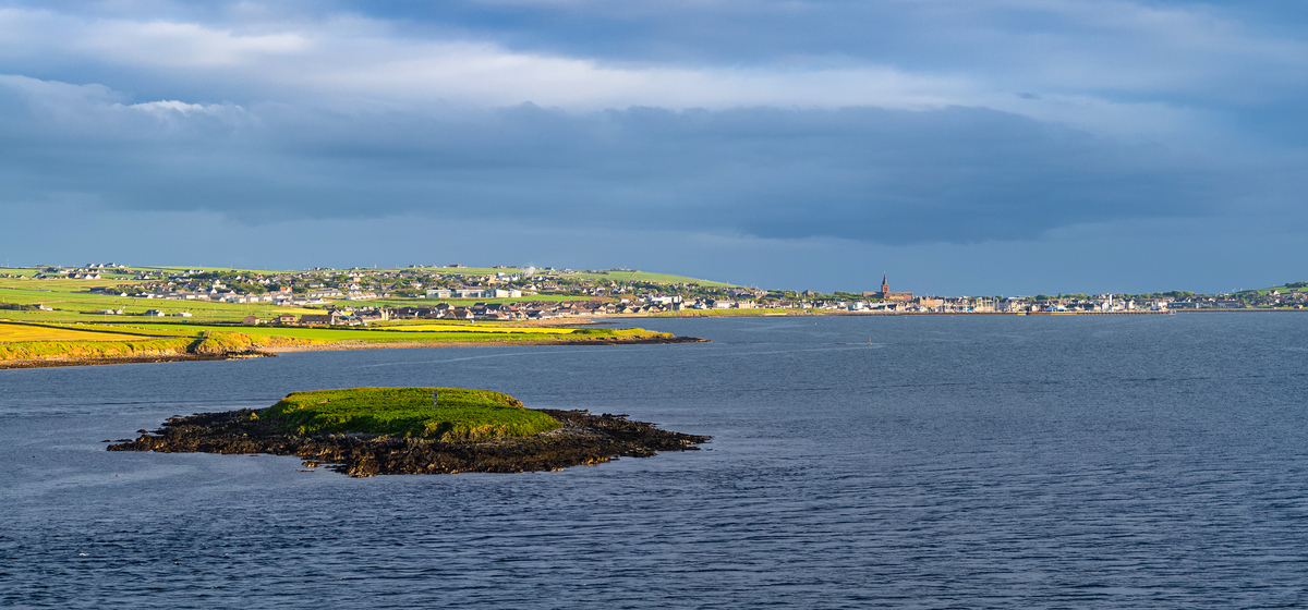 Kirkwall, die alte Hauptstadt der Orkneyinseln - © giumas - stock.adobe.com