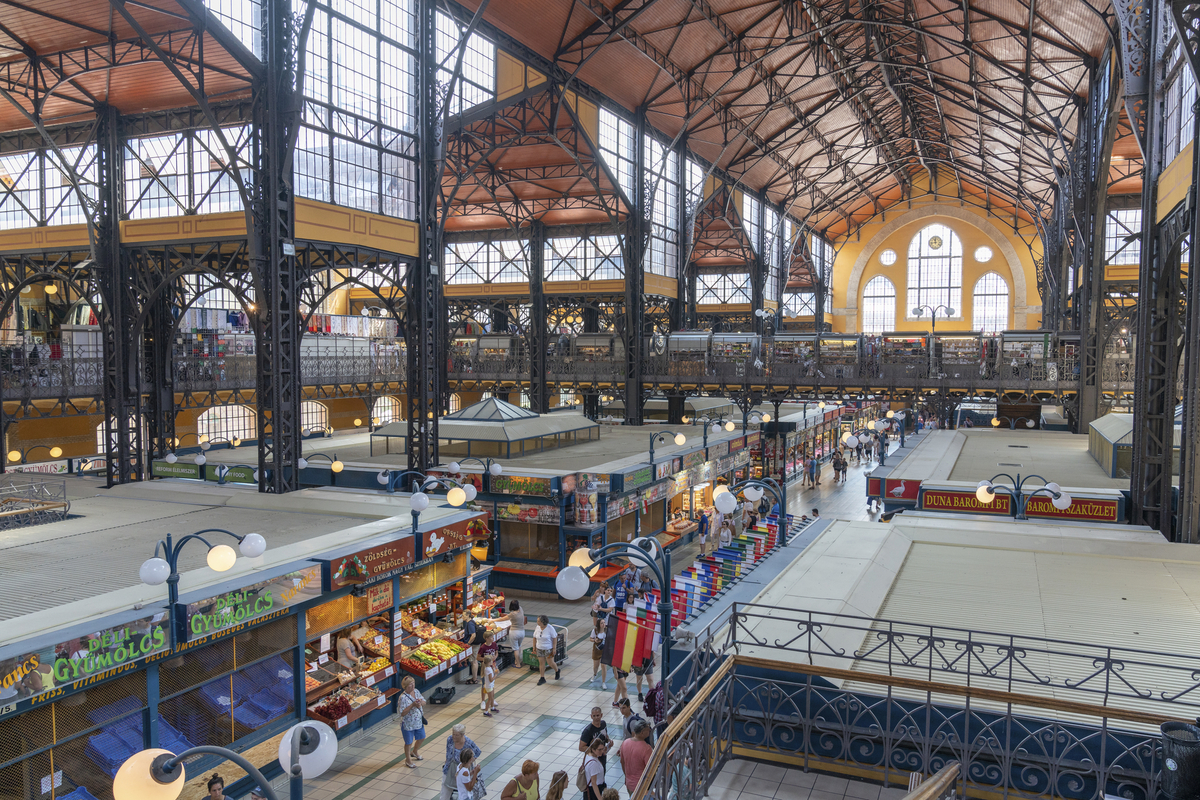 Markthalle, Budapest - © Stefan Tschumi