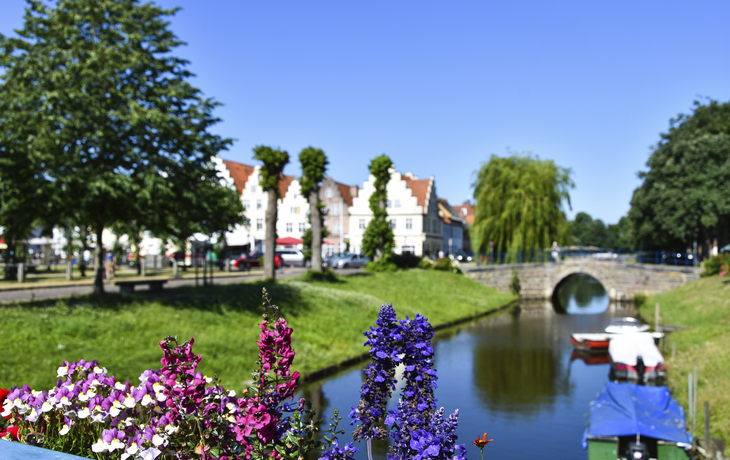 Grachten in Friedrichstadt - © Getty Images
