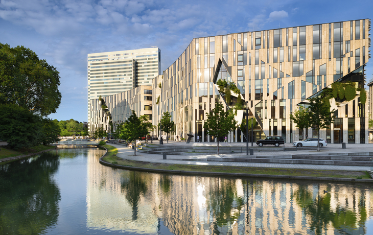 Shopping im Kö-Bogen, Düsseldorf - © Francesco Carovillano