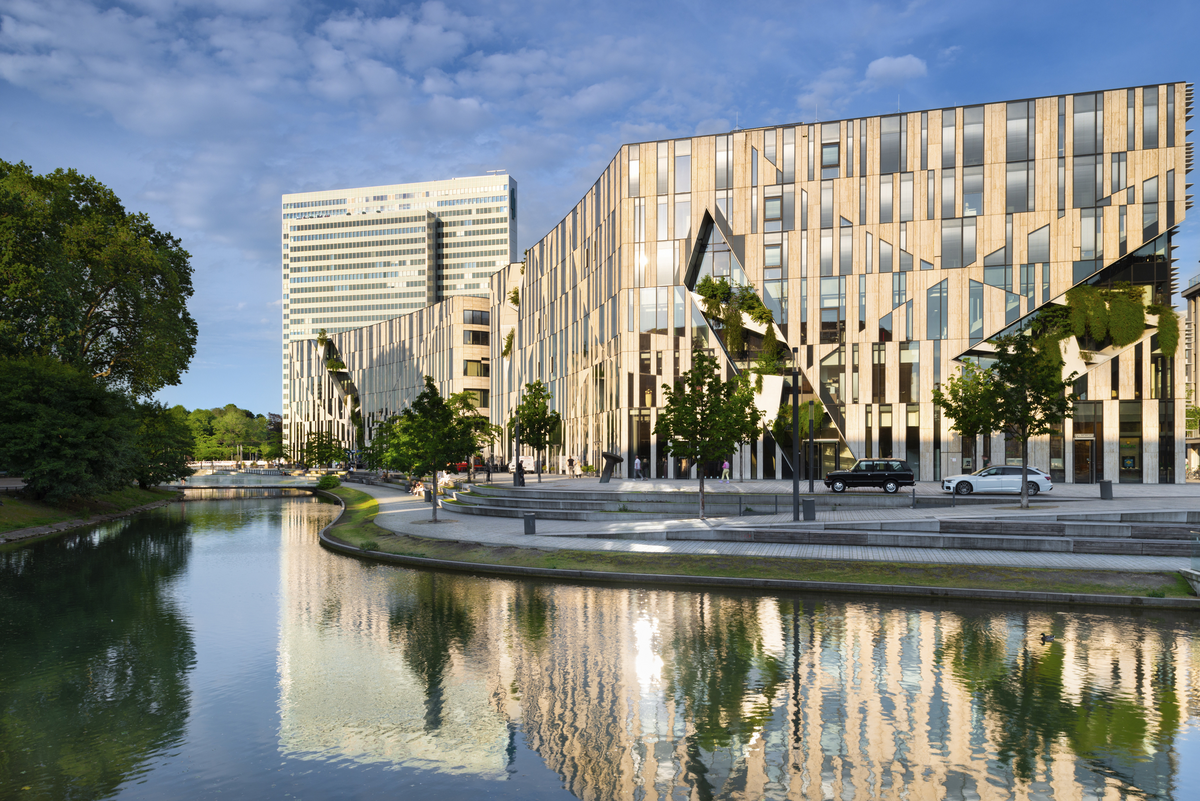 Shopping im Kö-Bogen, Düsseldorf - © Francesco Carovillano