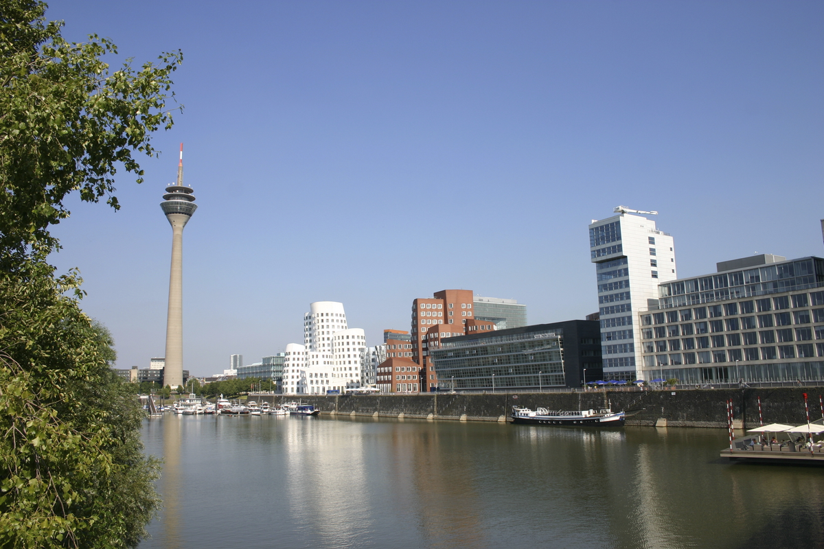 Medienhafen Düsseldorf - © karomatisch - Fotolia