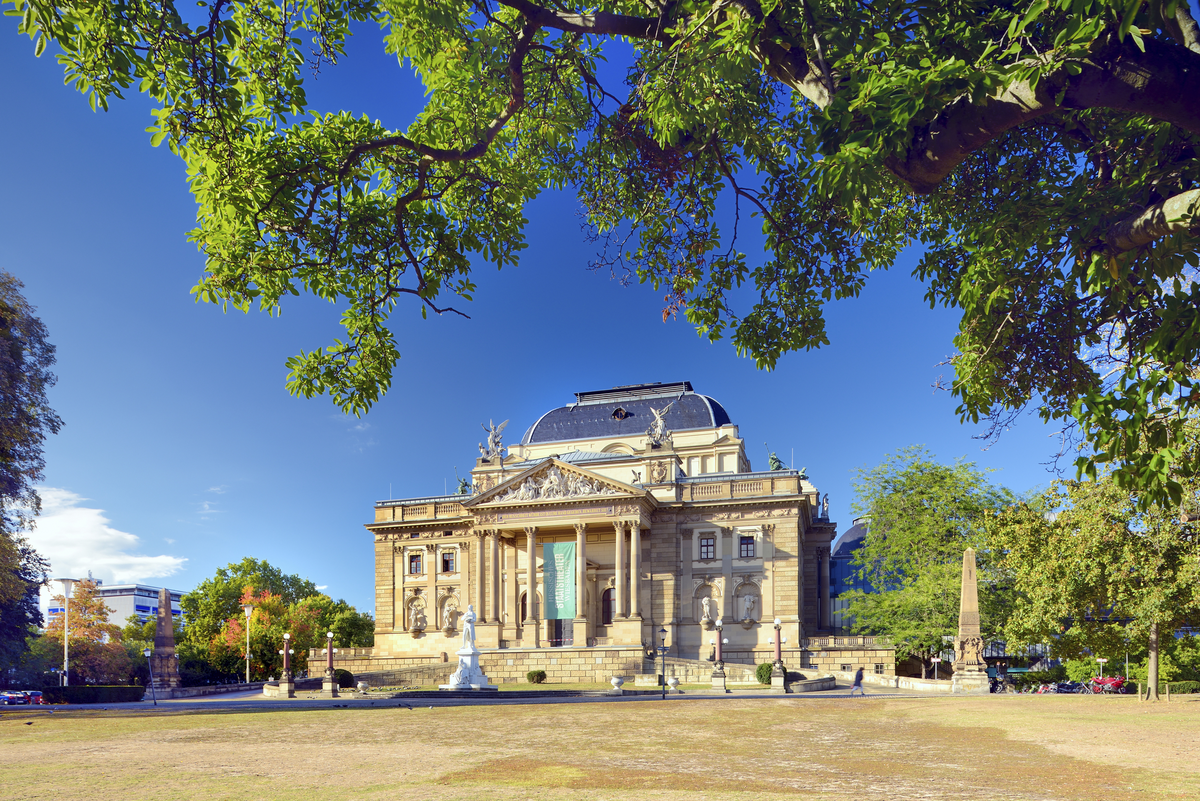 Hessisches Staatstheater, Wiesbaden - © FRANCESCO CAROVILLANO