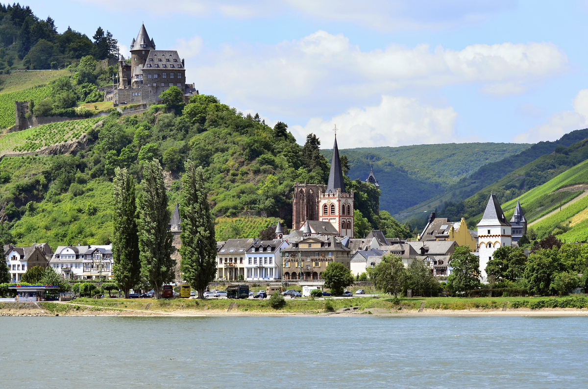 Oberwesel am Romantischen Rhein - © shutterstock_83708221