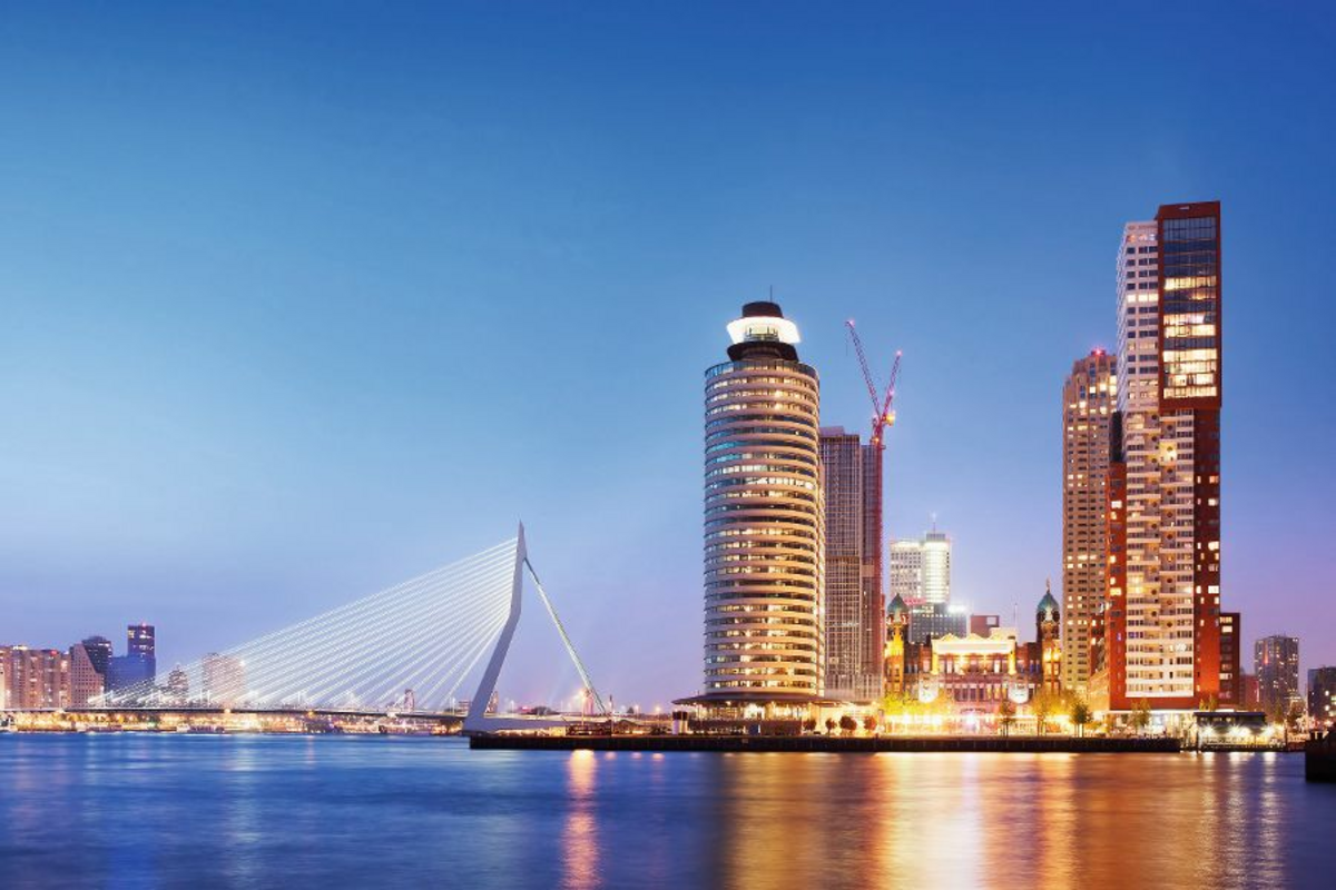 City of Rotterdam Skyline in the Evening - © Artur Bogacki - Fotolia