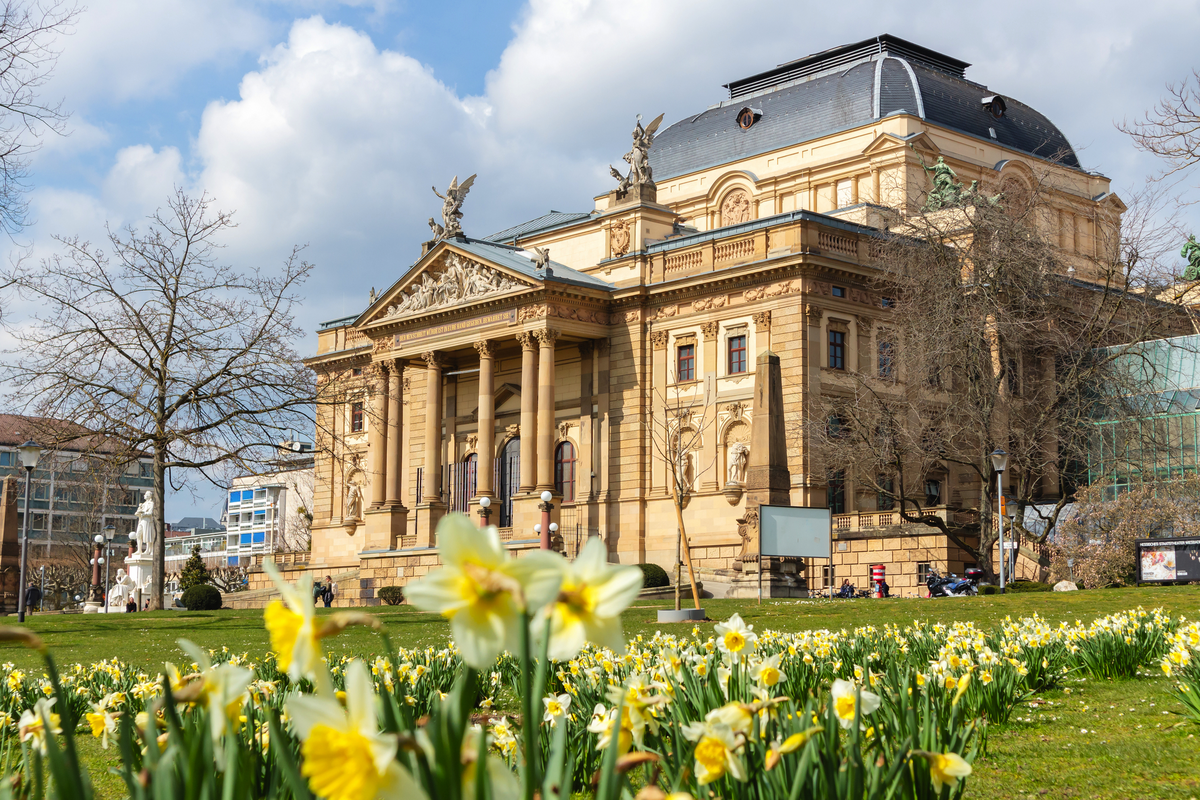 Hessisches Staatstheater Wiesbaden - © Branko Srot - stock.adobe.com